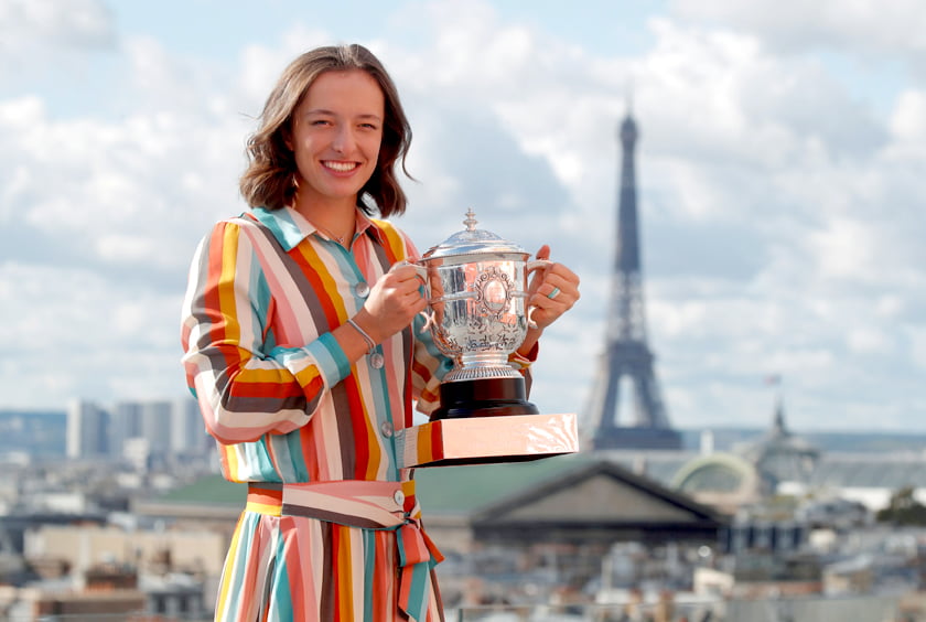 19-letnia Iga Świątek odniosła historyczny sukces w turnieju wielkoszlemowym Roland Garros 2020.