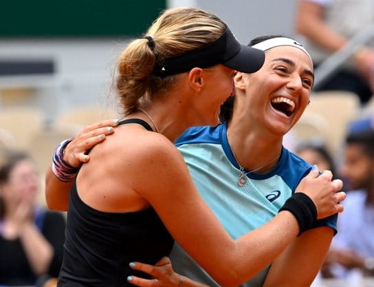 Francuzki Caroline Garcia i Kristina Mladenović wygrały tegoroczną edycje wielkoszlemowego Rolanda Garrosa w grze podwójnej.