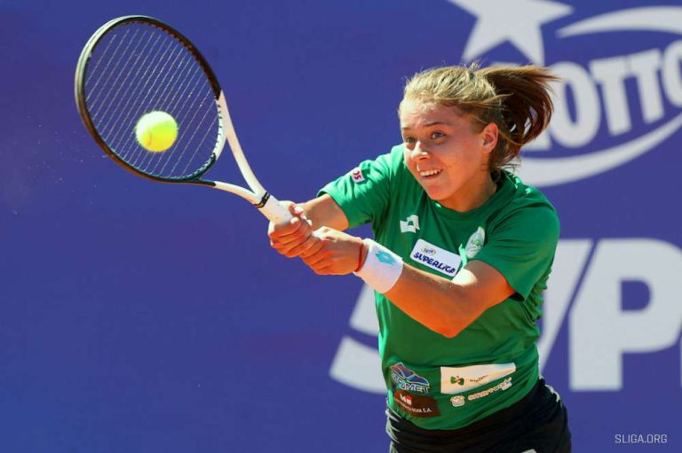 Maja Chwalińska awansowała do II rundy kwalifikacji wielkoszlemowego Wimbledonu. Fot. Jakub Ziemianin/LOTTO SuperLIGA