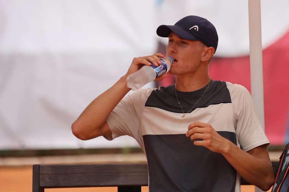 Szymon Kielan (Legia Warszawa) jest jednym z czterech Polaków, którzy powalczą o ćwierćfinał turnieju ITF M15 Łódź Cup.