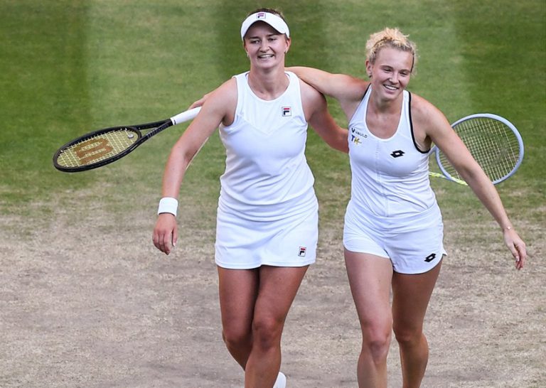 Czeszki Barbora Krejčíková i Kateřina Siniaková