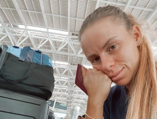 Magda Linette jeszcze na lotnisku w drodze do Seulu. W niedzielę poznanianka grał jeszcze finał turnieju WTA Chennai Open w Indiach.