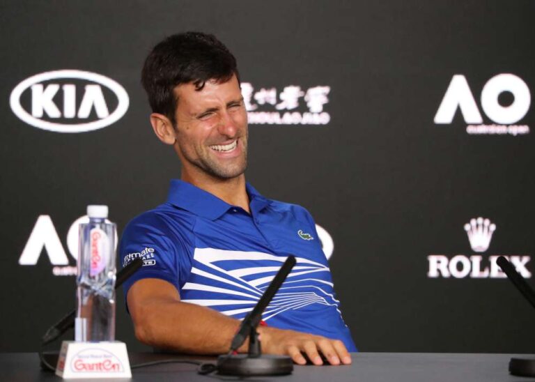 Burzliwe sportowe i pozasportowe życie Novaka Djokovicia już zawsze będzie się dzieliło na okres sprzed tegorocznego Australian Open i ten po nim. Fot. www.depositphotos.com