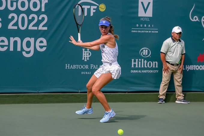 Magdalena Fręch zagrała w finale singla i debla w Dubaju. Fot. Al Habtoor Tennis Challenge