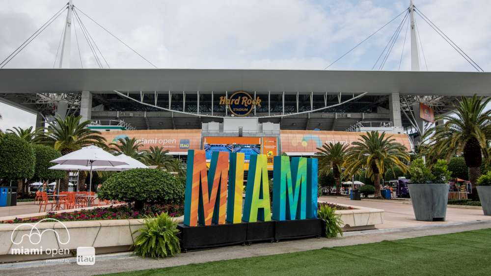Miami Open to profesjonalny turniej tenisowy, pod różnymi nazwami rozgrywany od roku 1985 na kortach twardych w Miami na Florydzie w USA. Fot Miami Open 2023