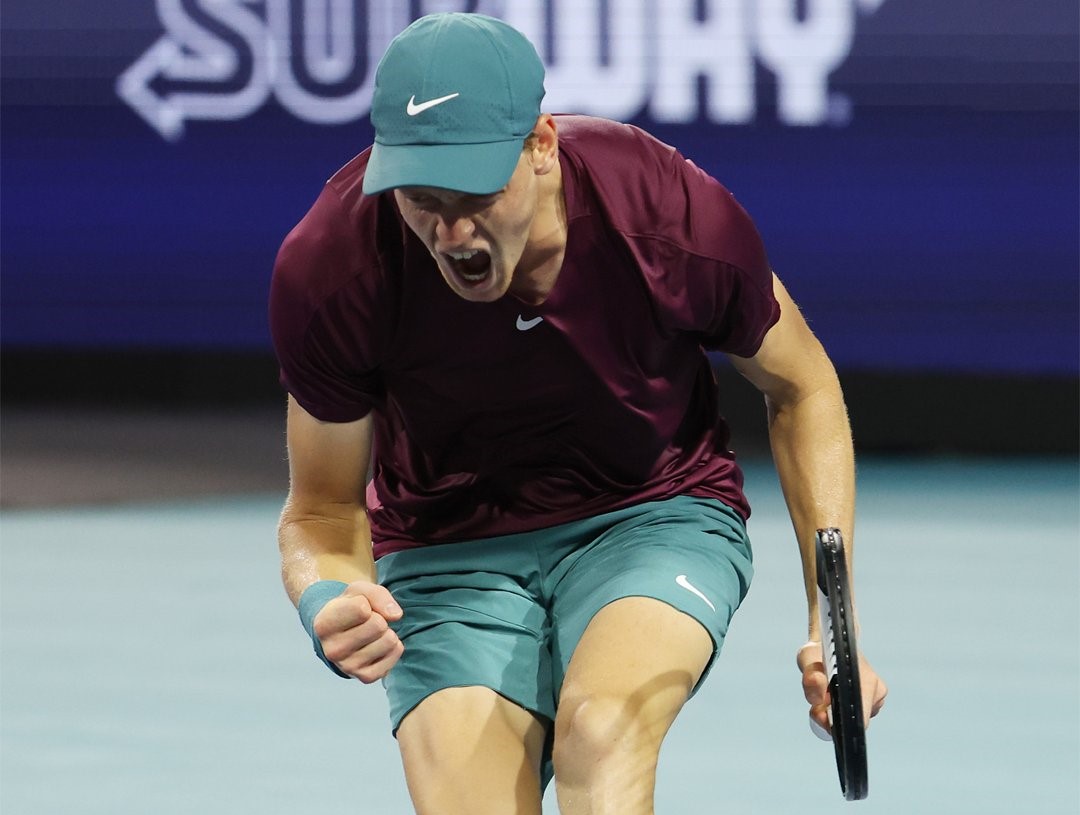 Janni Sinner po ekscytującym półfinale awansował do finału turnieju ATP 1000 w Miami. Fot. Miami Open 2023