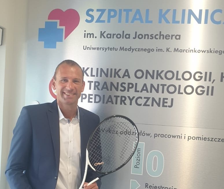 Łukasz Kubot, jest od ośmiu lat ambasadorem Akcji Charytatywnej Tennis Art.