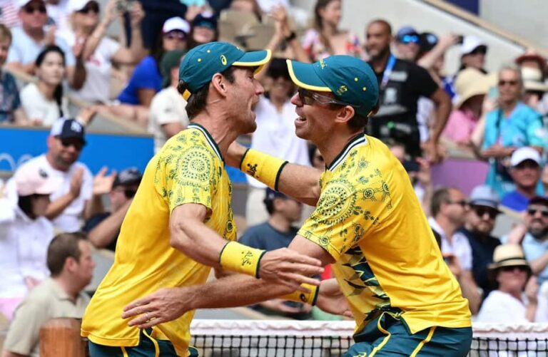 Matthew Ebden i John Peers