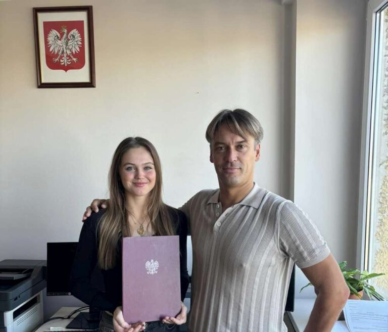 Linda Klimovicova i Piotr SZczypka, prezes BKT. Fot. BKT Advantage Bielsko-Biała