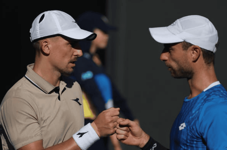 Jan Zieliński i Sander Gille awansowali do ćwierćfinału turnieju w Rotterdamie. Fot. Australian Open 2024/Media społecznościowe J. Zieliński