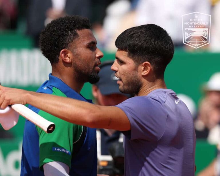 Mecz Alcaraz – Fils od początku był bardzo interesujący, a niżej notowany w światowym rankingu Francuz (15. ATP), rozstawiony w turnieju z numerem „12”, może czuć się mocno rozczarowany, gdyż z przebiegu gry na ziemnym korcie w Monte Carlo to on bardziej nawet zasługiwał na zwycięstwo, a jego wygrana nie byłaby niesprawiedliwa.