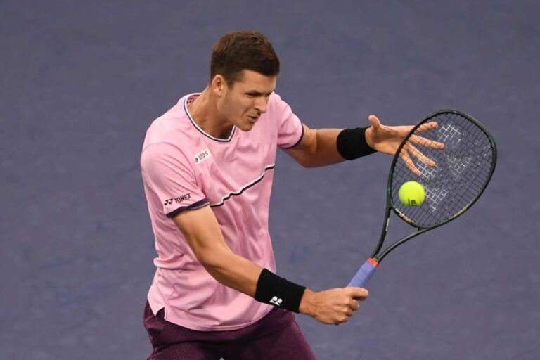 Hubert Hurkacz wycofał się z turnieju ATP Masters 1000 Rolex Monte Carlo. Fot. www.depositphotos.com