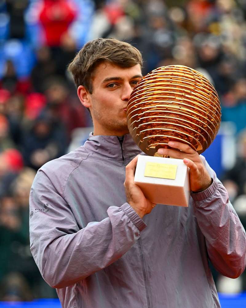 W Bukareszcie triumfował w singlu rozstawiony z numerem trzecim Włoch Flavio Cobolli. Fot. Tiriac Open presented by UniCredit Bank/ATP Tour