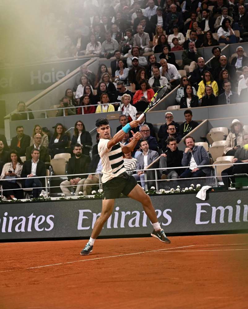 W trzeciej rundzie zameldował się rozstawiony z numerem drugim Hiszpan Carlos Alcaraz. Fot. Roland Garros 2025/ATP Tour