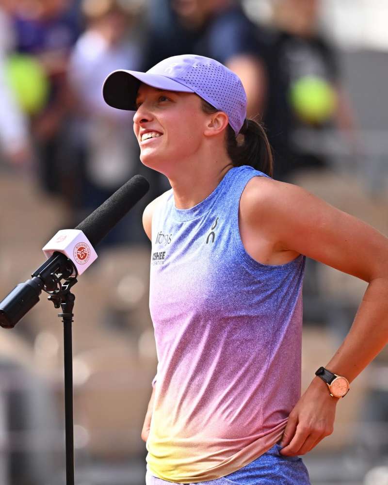 W czwartek na pewno pójdę na spacer, może do parku, bo w Paryżu jest wiele ciekawych miejsc - powiedziała Iga Świątek. Fot. Roland Garros 2025