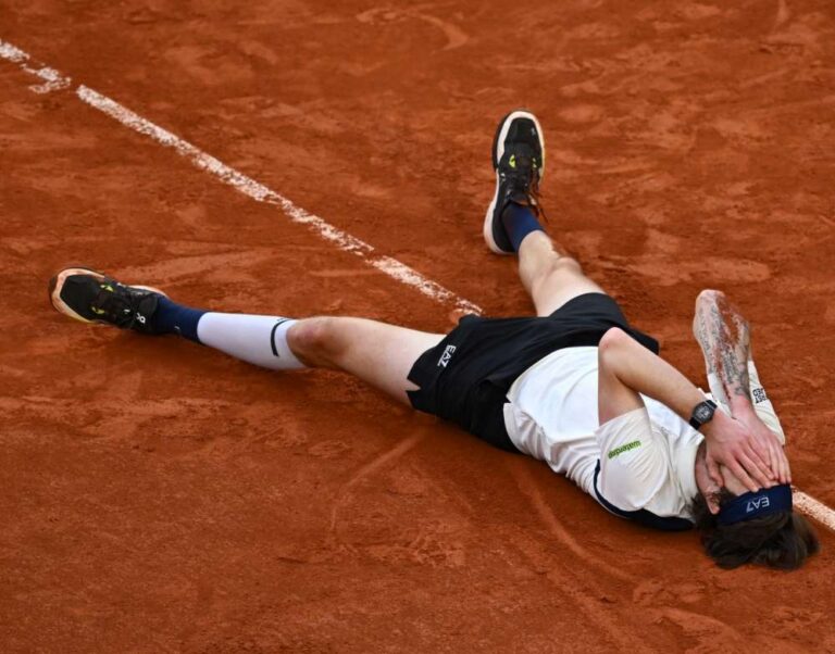 Życiowy sukces odniósł Aleksandr Bublik pokonując Jacka Drapera. Roland Garros 2025/ATP Tour