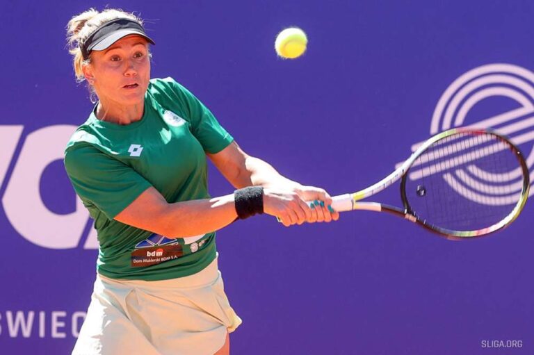 Katarzyna Kawa przegrała w turnieju WTA 250 Unicredit Iasi Open Czeszką Anną Siskovą. Fot. Jacek Prądzyński/LOTTO SuperLIGA