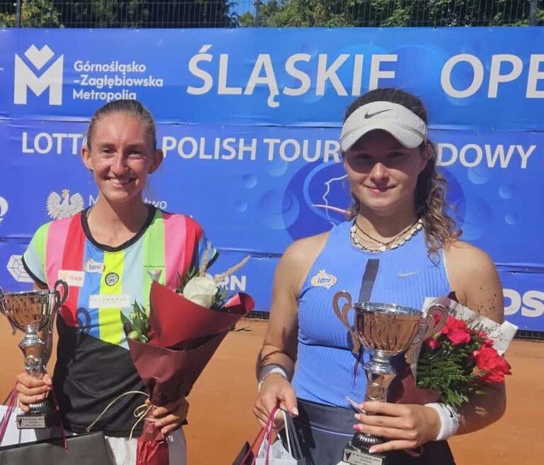 Zawodniczki LOTTO PZT Team: Weronika Ewald (Gdańska Akademia Tenisowa) i Zuzanna Pawlikowska (KS Górnik Bytom)