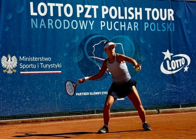 W środę Nikę Hurkacz czeka pojedynek z wyżej notowaną Słowaczką Tamarą Sramkovą. Fot. BKT Advantage Cup