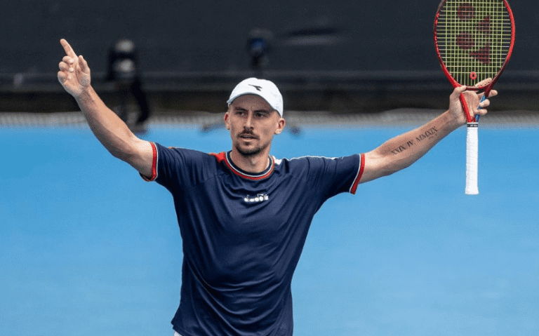 Jan Zieliński wygrał w parze Australijczykiem Johnem Peersem pierwszy mecz w Toronto. Fot. ATP Tour