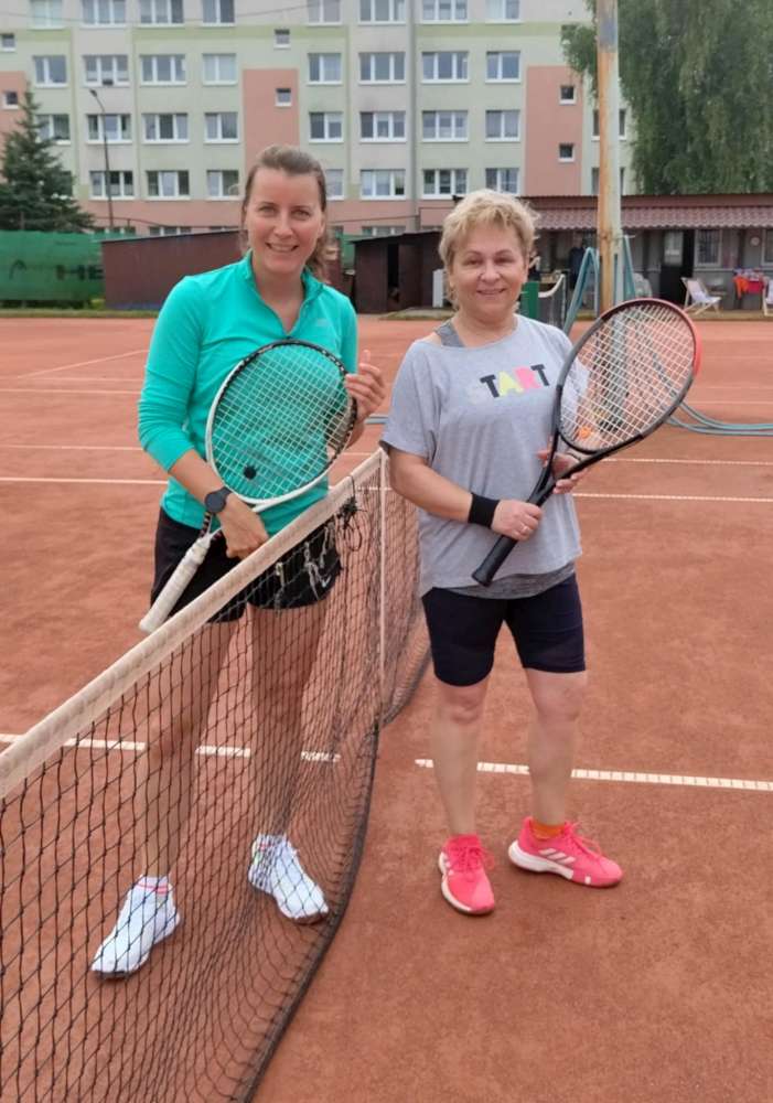 Astrid  Benaime i Alina Kolendo.