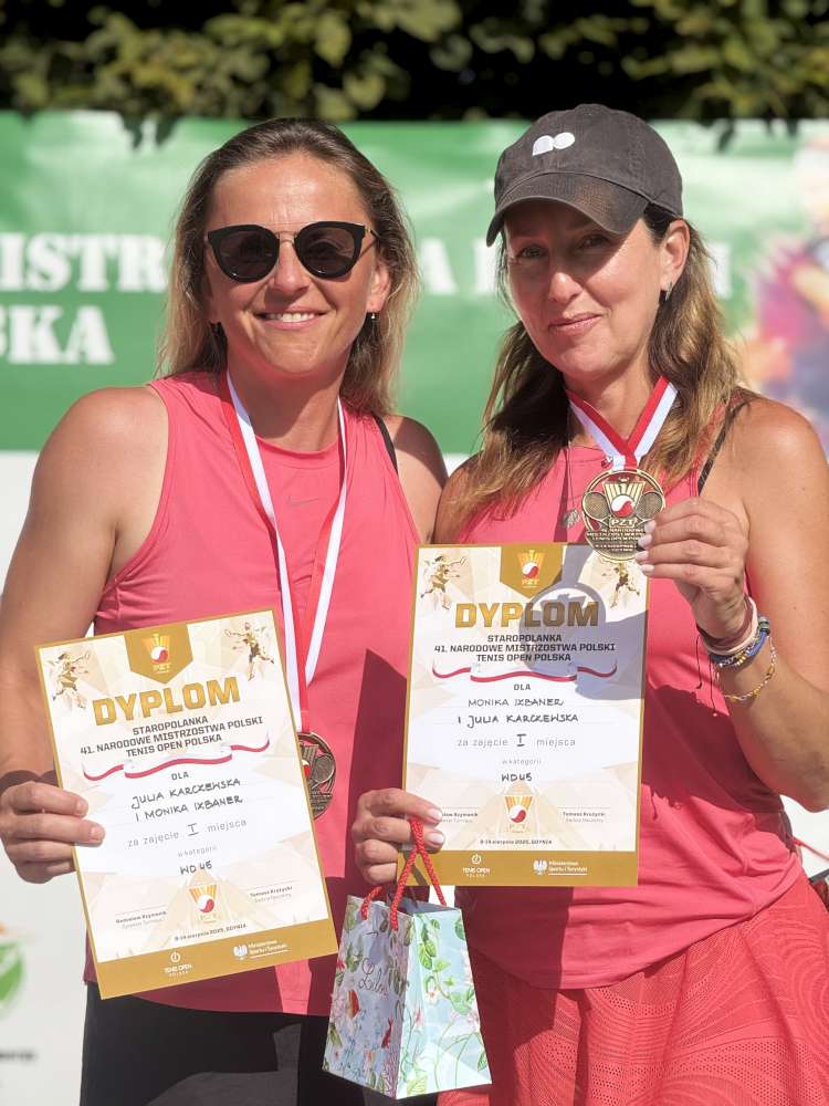 Julia Karczewska i Monika Izbaner_WD45.