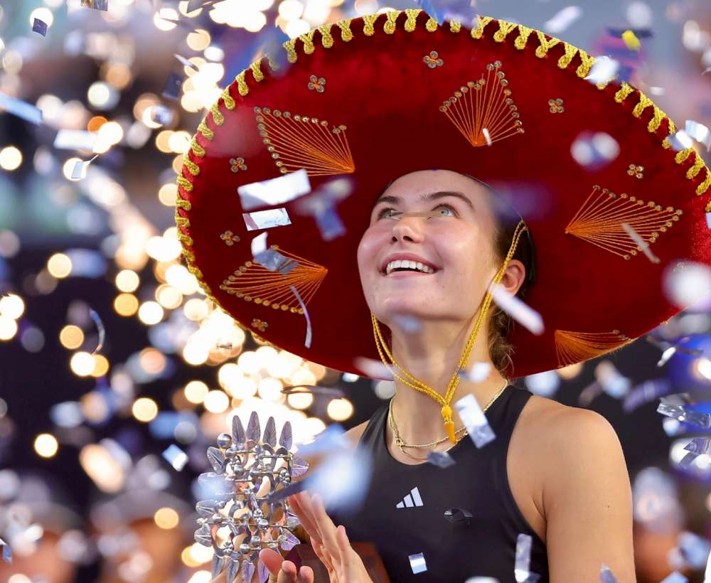 17-letnia Amerykanka Iva Jovic sięgnęła w Guadalajarze po pierwszy tytuł mistrzowski w imprezie głównego cyklu WTA Tour. Fot. Guadalajara Open Akron 2025/WTA Tour