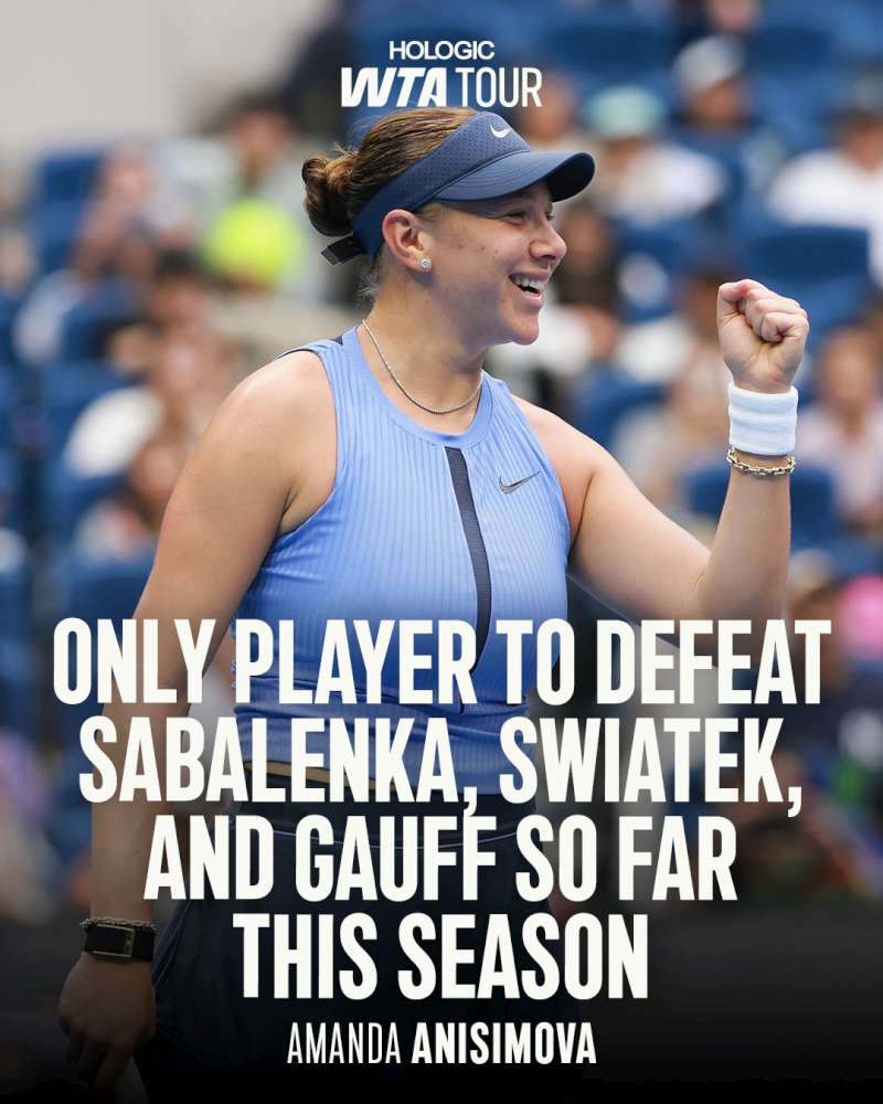 Dotychczas w sezonie 2025 tylko Amanda Anisimova zdołała pokonać trzy czołowe tenisistki rankingu WTA: Arynę Sabalenkę, Igę Świątek i Coco Gauff. Fot. China Open 2025/WTA Tour