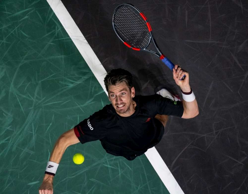 Brytyjczyk Cameron Norrie sensacyjnie pokonał w Paryżu Hiszpana Carlosa Alcaraza. Fot. Rolex Paris Masters 2025/ATP Tour