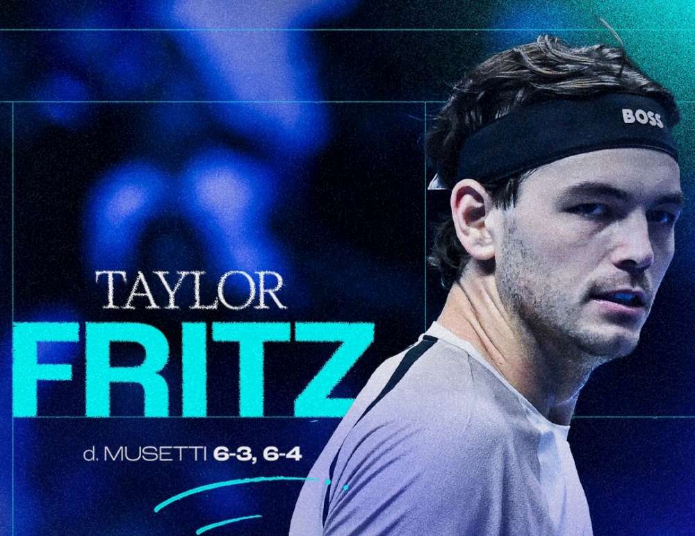 Taylor Fritz pokonał Lorenzo Musttiego w dwóch setach. Fot. Nitto ATP Finals 2025/WTA Tour