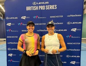 Weronika Falkowska i Emily Appletone zagrały w finale turnieju ITF W50 w Manchesterze. Fot. Archiwum prywatne W. Falkowska