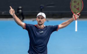 Jan Zieliński i jego partner deblowy Luke Johnson są w trzeciej rundzie Australian Open 2026. Fot. ATP Tour