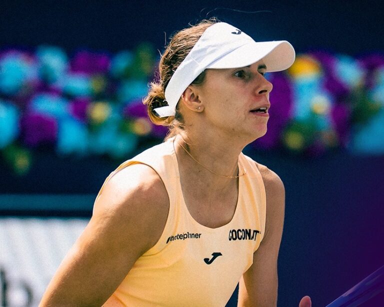 Magda Linette dzielnie walczyła, ale nie sprostała Dunce Clarze Tauson przegrywając w trzeciej rundzie tysięcznika w Dubaju. Fot. Dubai Duty Free Tennis Championships 2026/WTA Tour
