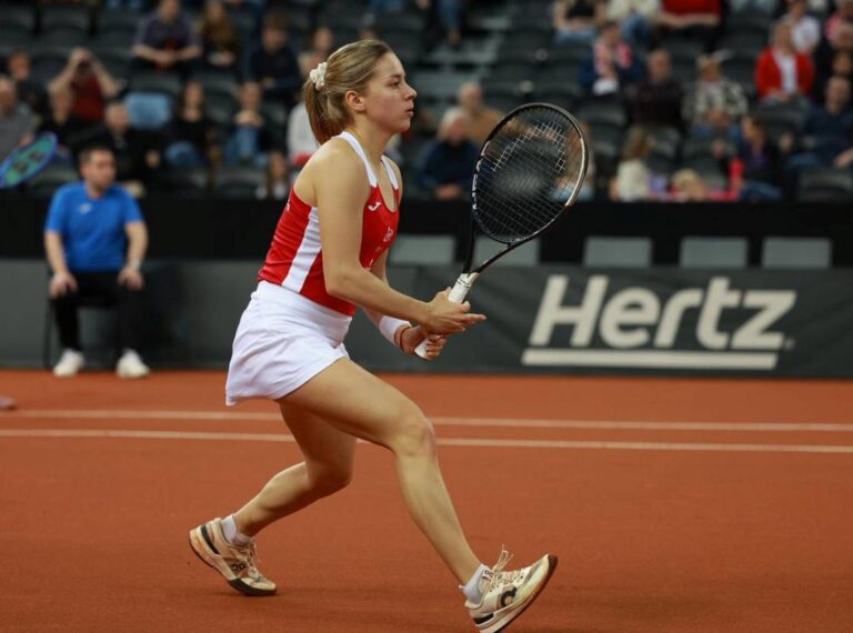 Maja Chwalińska (BKT Advantage Bielsko-Biała) powalczy w niedzielę o trzeci w karierze tytuł w turnieju WTA 125. Fot. Michał Jędrzejewski