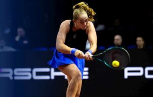 Mirra Andriejewa w meczu drugiej rundy turnieju w Stuttgarcie zwyciężyła Amerykankę Alycię Parks. Fot. Porsche Tennis Grand Prix 2026/WTA Tour