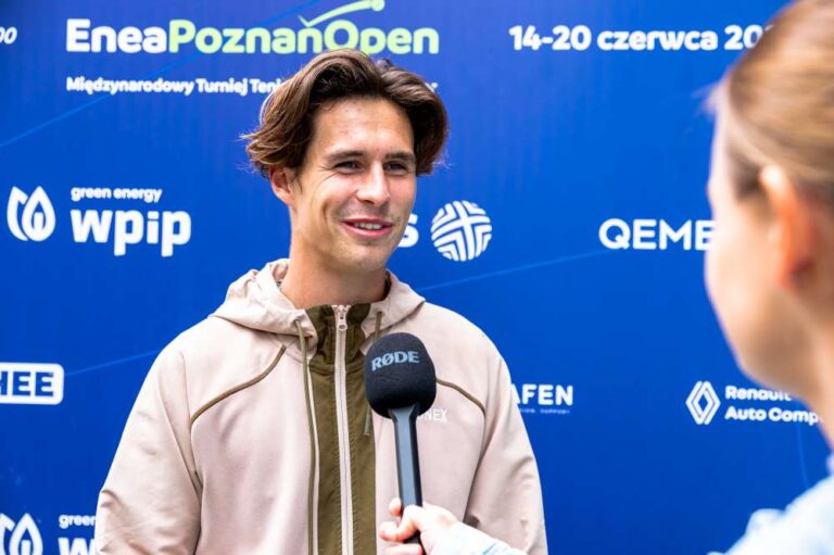 - Bardzo dobrze mi się gra na kortach w Parku Tenisowym Olimpia - mówi Alan Ważny. Fot. Paweł Rychter