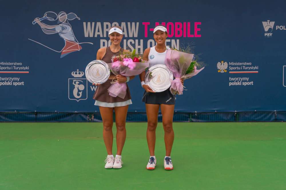 Amerykanka Carol Young Suh Lee i Czeszka Gabriela Knutson. Fot. Michał Jędrzejewski