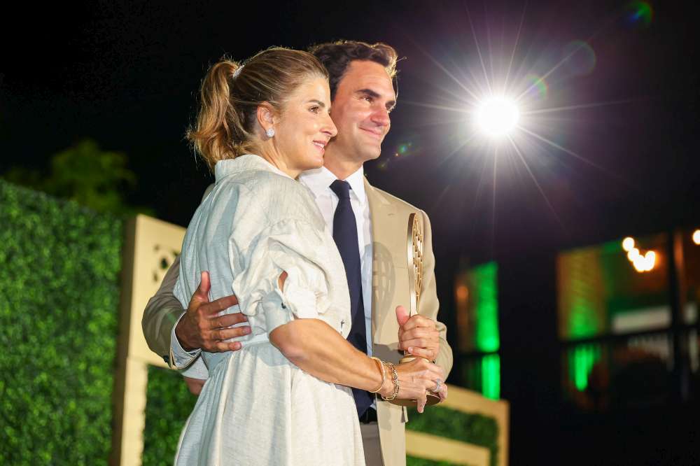 Roger z żoną Mirką podczas włączenia Szwajcara do Galerii Sław. Fot. Tennis Hall of Fame