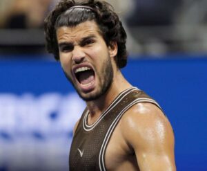 W rywalizacji mężczyzn bez większych problemów awansował broniący tytułu Hiszpan Carlos Alcaraz. Fot. US Open 2026