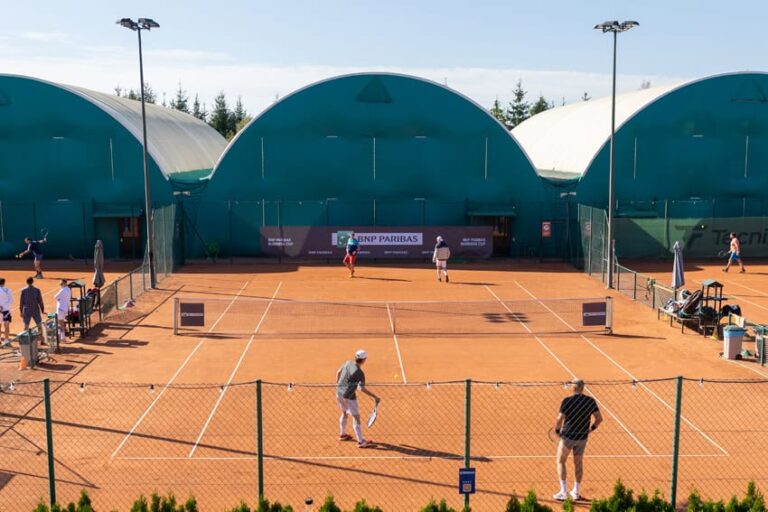 W sobotę 19 września wydarzenie odbędzie na terenie obiektu Kortowo Tennis Club. Fot. BNP Paribas Business Cup