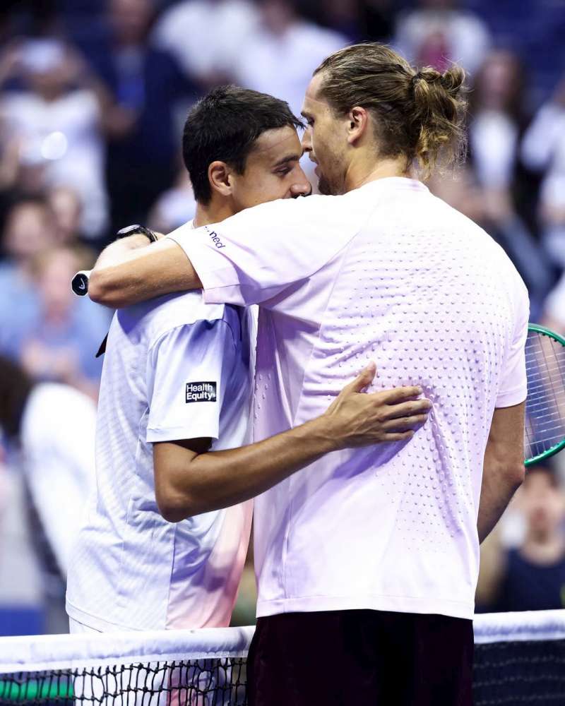 Lorenzo Sonego i Alexander Zverev. Fot. US Open 2026