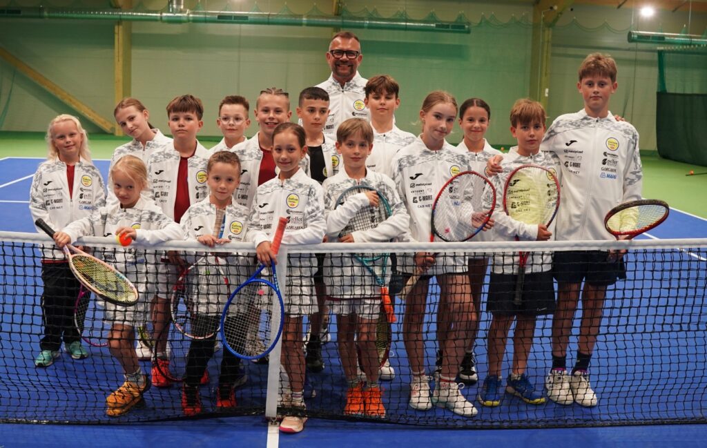 Najmłodszy narybek klubu Calisia Tenis Pro. Fot. Andrzej Kurzyński