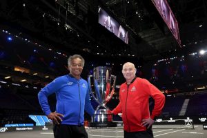 Kapitanowie drużyn: Yannick Noah i Andre Agassi. Fot. Lever Cup 2026